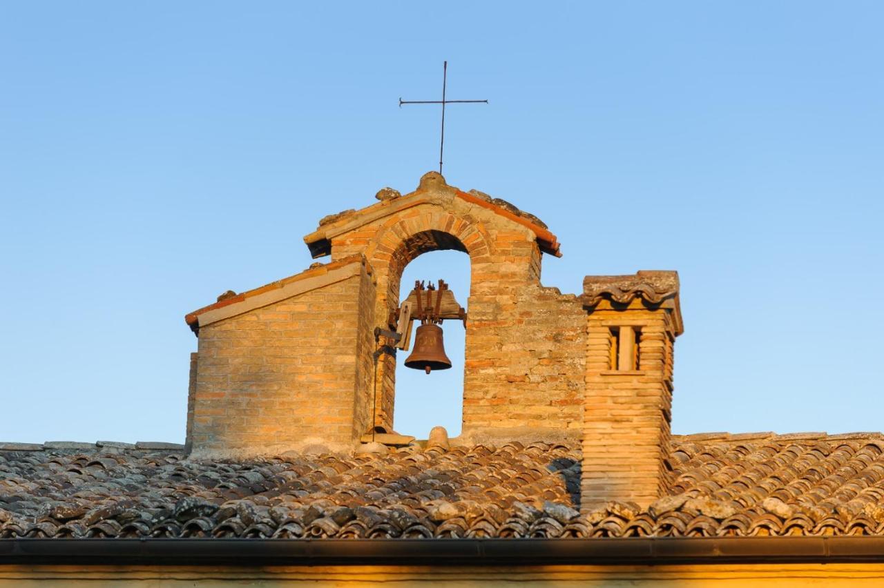 Convento Di San Francesco Mondaino Bed & Breakfast Exterior photo