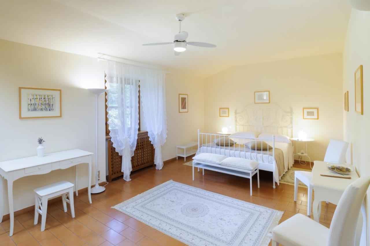 Convento Di San Francesco Mondaino Bed & Breakfast Exterior photo