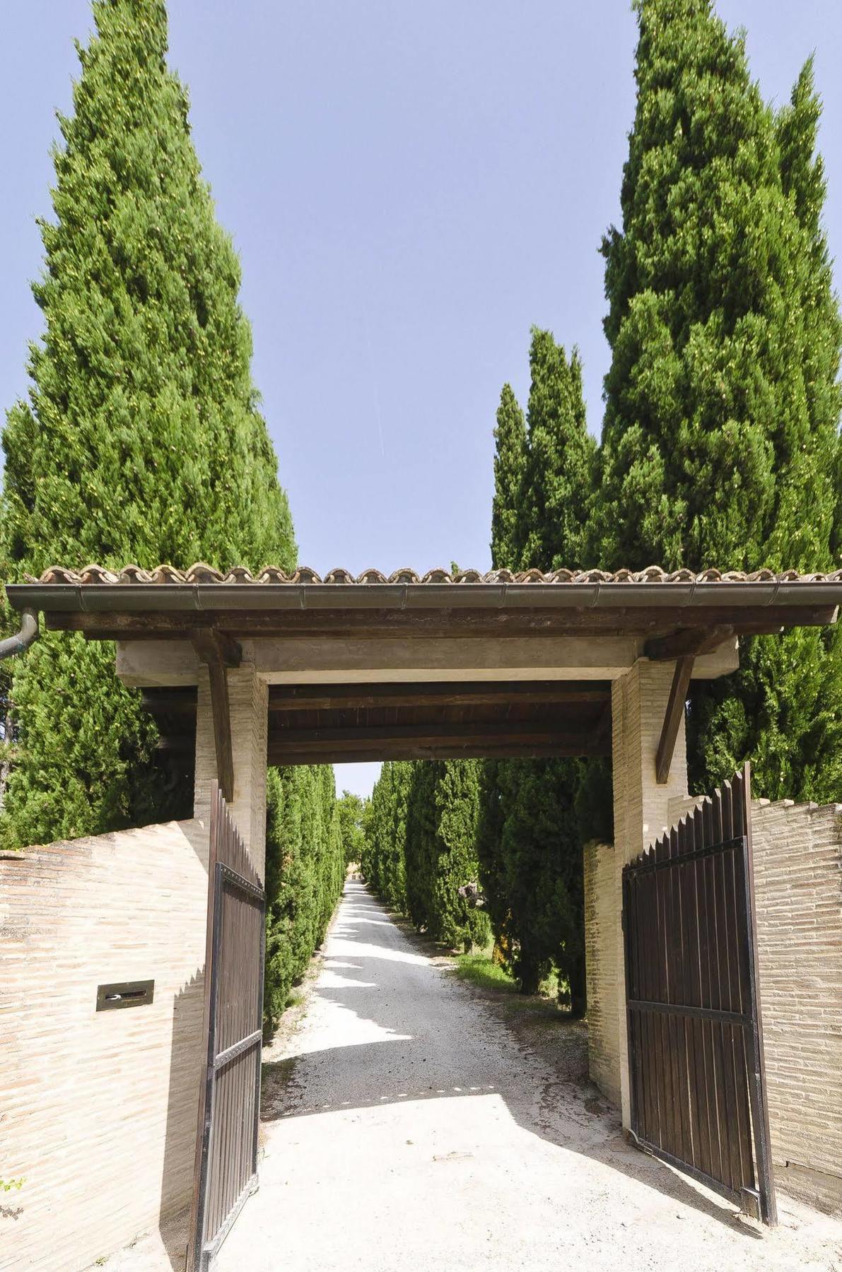 Convento Di San Francesco Mondaino Bed & Breakfast Exterior photo